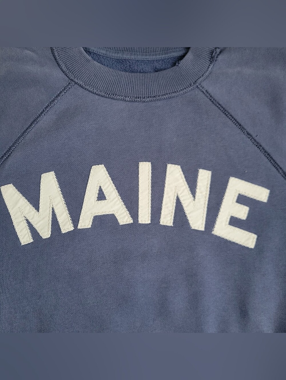 Abercrombie & Fitch Sweatshirt Maine Blue White Distressed Raglan Small - Picture 2 of 5